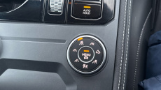 Volkswagen Touareg 3.0 V6 TDI 4Motion 286 Black Edition 5dr Tip Auto Diesel Estate